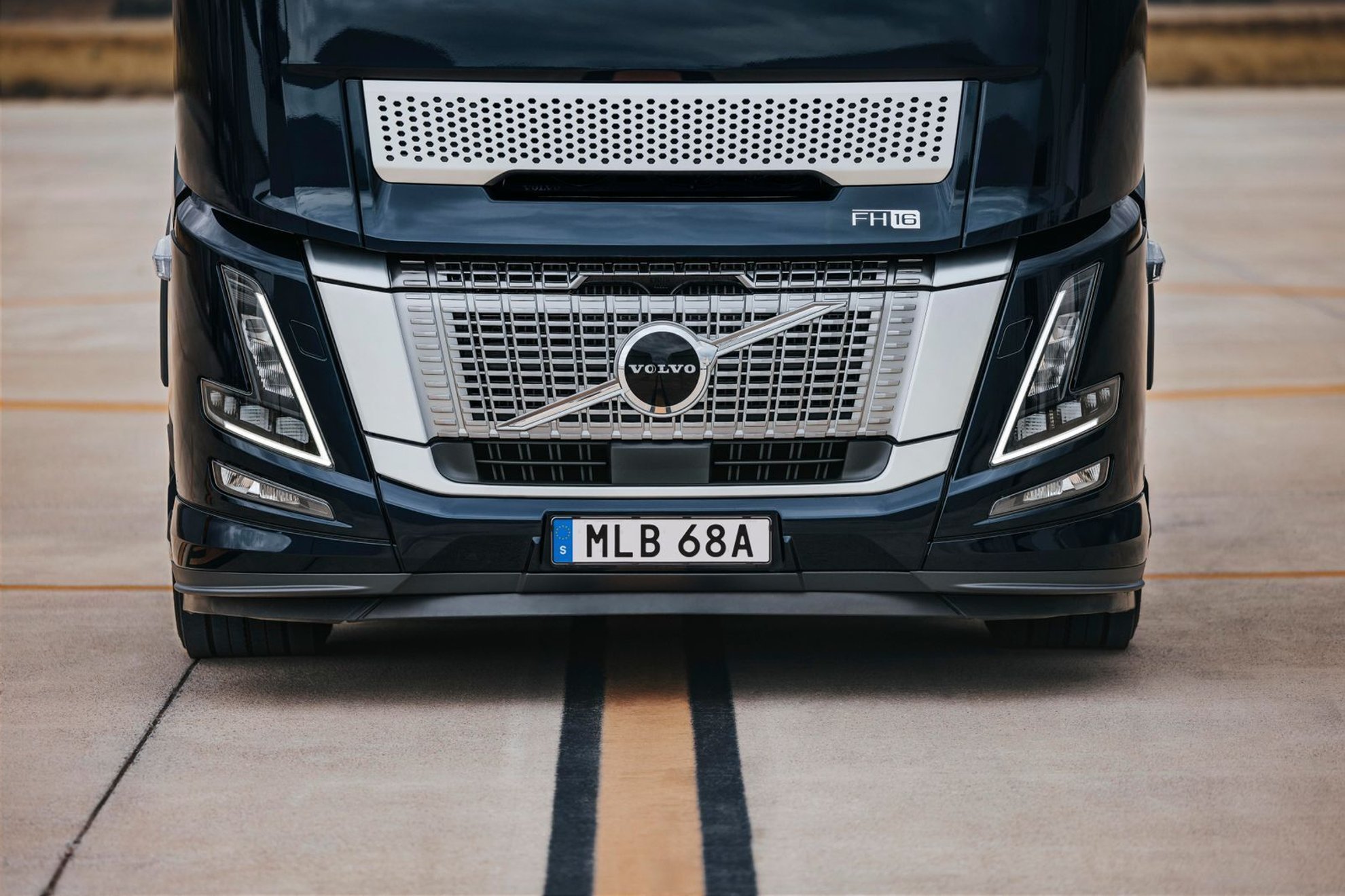 Ny Volvo FH16 på 780 hk - Trailer